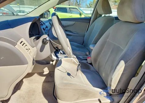 2010 Toyota Corolla Le z USA, uszkodzony, nr VIN 2T1BU4EE2AC228906